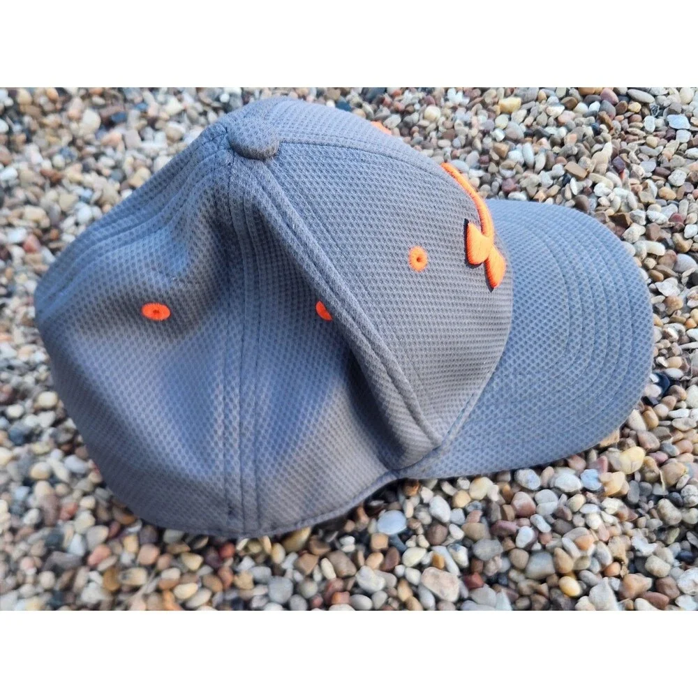 Under Armour Gray & Orange Youth Size XS Stretch Fitted Hat